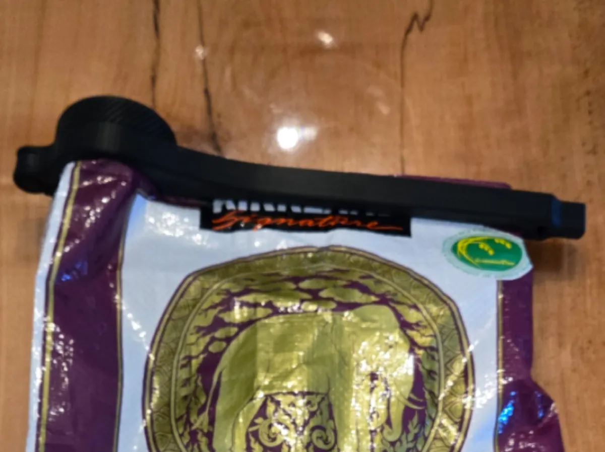 Stor påsklämma med hällpip, foto 1 av designern Protheophage