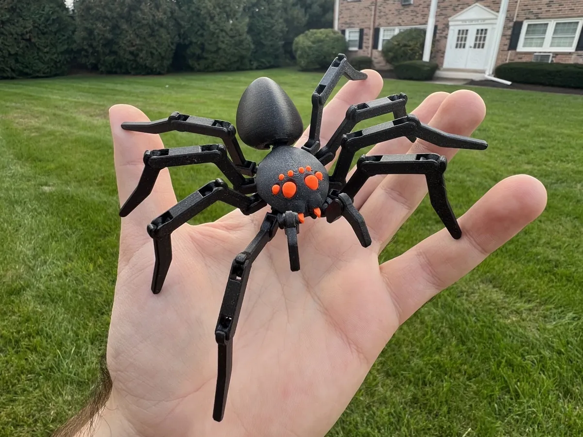 Ledad spindel, foto 1 av designern Lucky 13 Toys